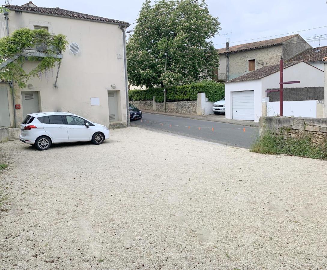 Chambre D'Hotes Les Bains Du Bruant Saint-Porchaire Esterno foto